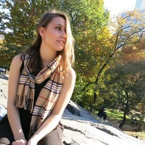 Meet your Posher, Abbey